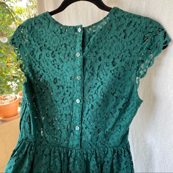 H&M Divided forest green floral lace dress, Size 4 - Picture 2 of 13